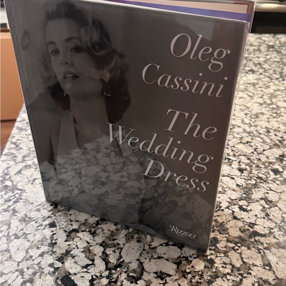Oleg Cassini: The Wedding Dress